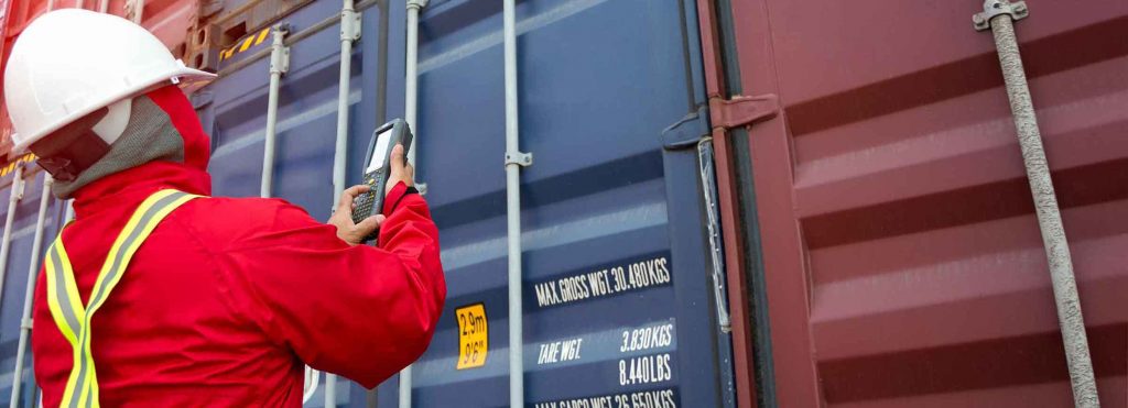6 Signs You Need Shipping Container Maintenance